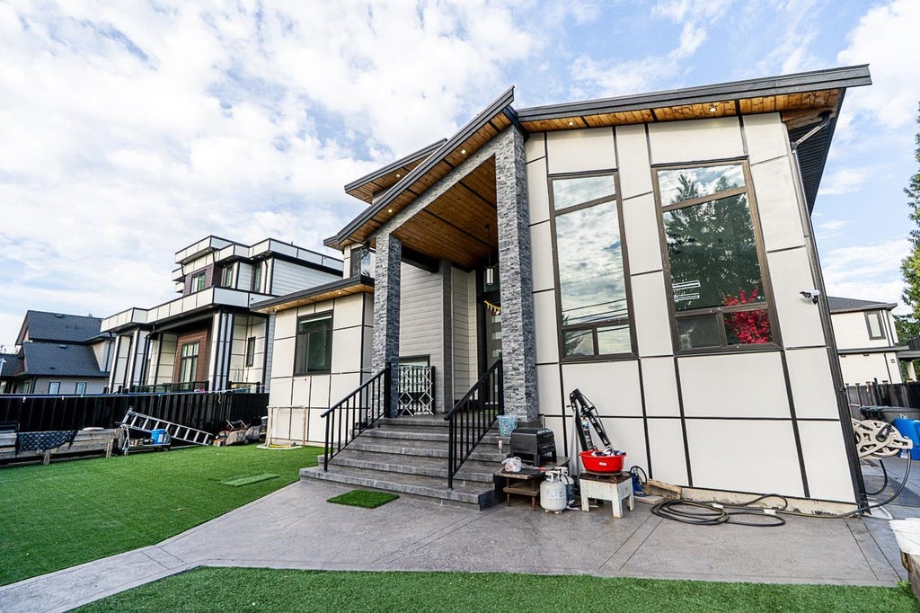 Photo of 9342 156 Street, Surrey, BC V3R 4L2 (MLS # R3157653)