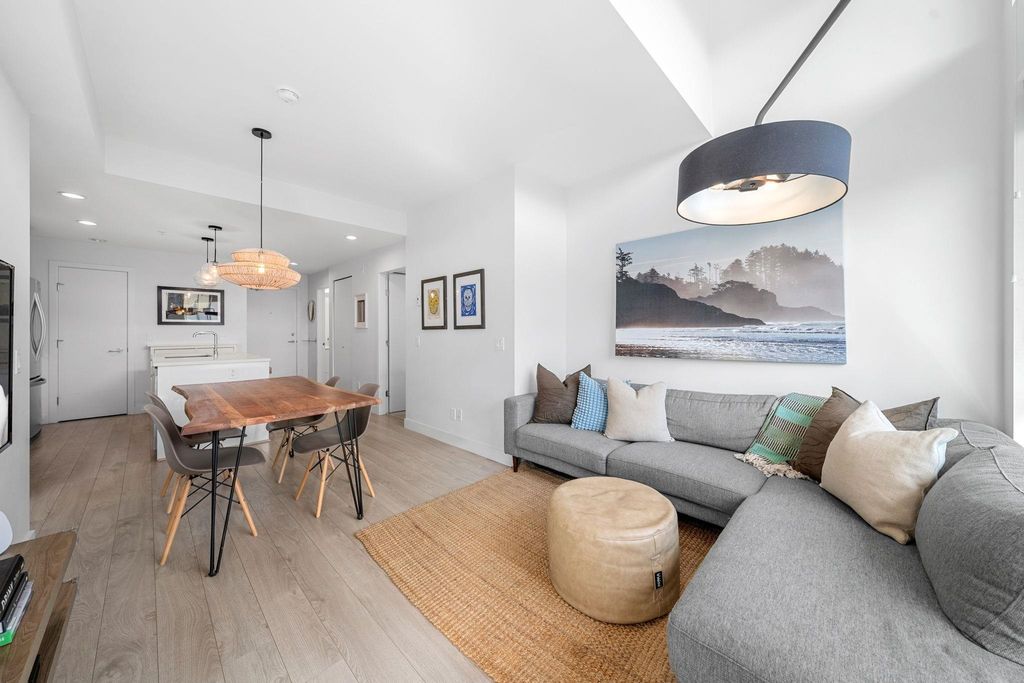 listing image 1104836855495290386