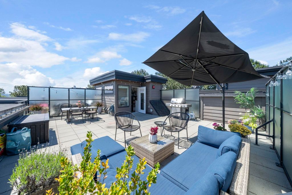 listing image 1109179793119404762