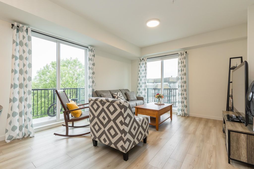 listing image 1106902717045794266