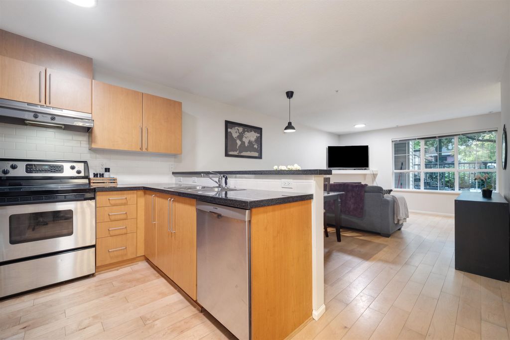 listing image 1105422279757220037
