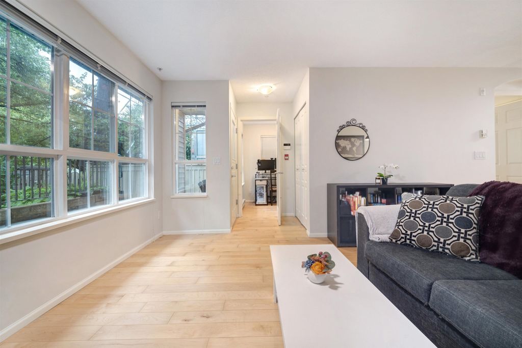 listing image 1106055356915854539