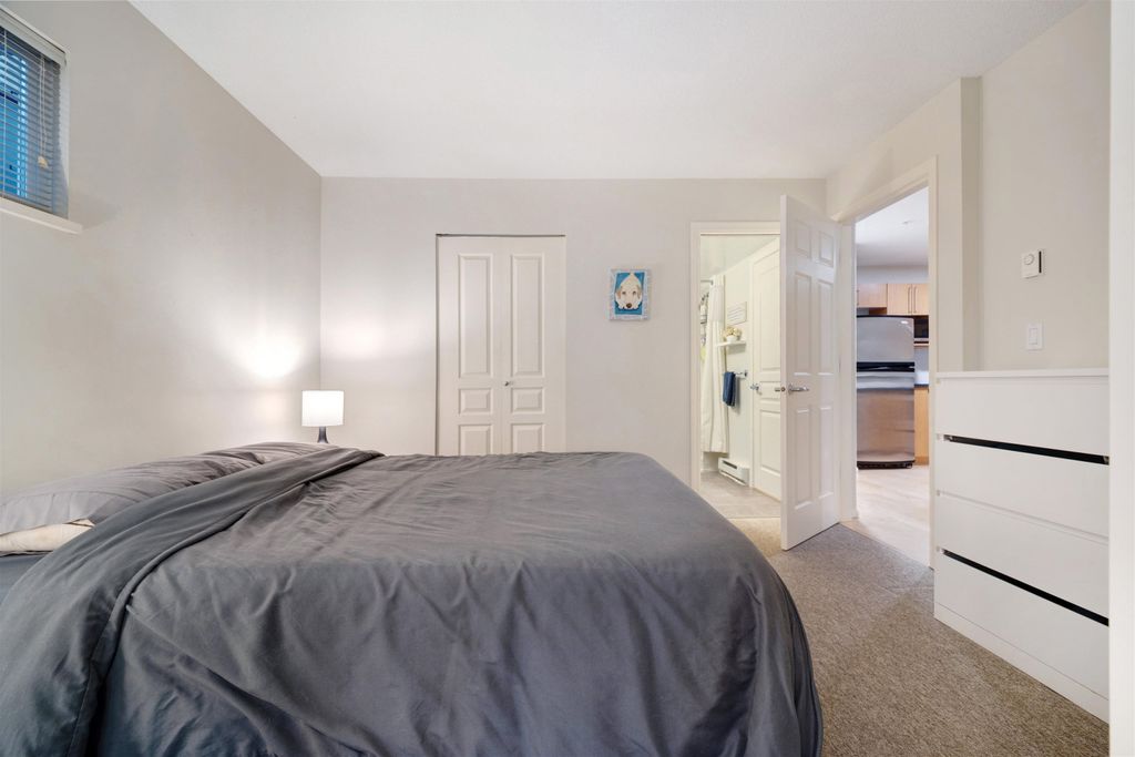 listing image 1107459618802461450