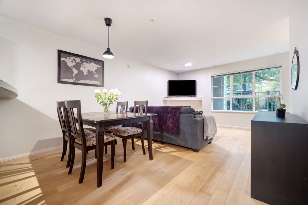 listing image 1105439300786937520