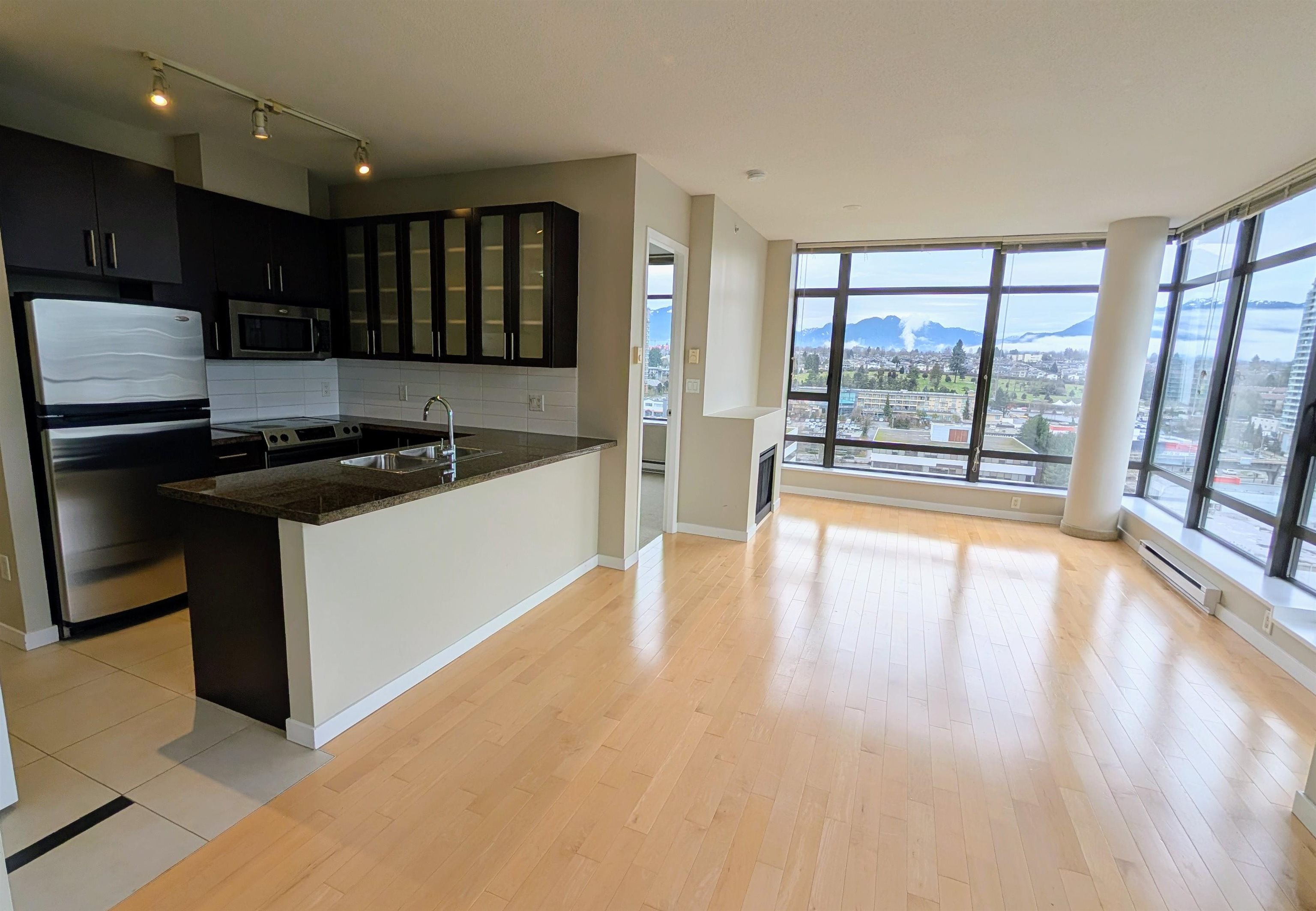 4250 Dawson Street 1703