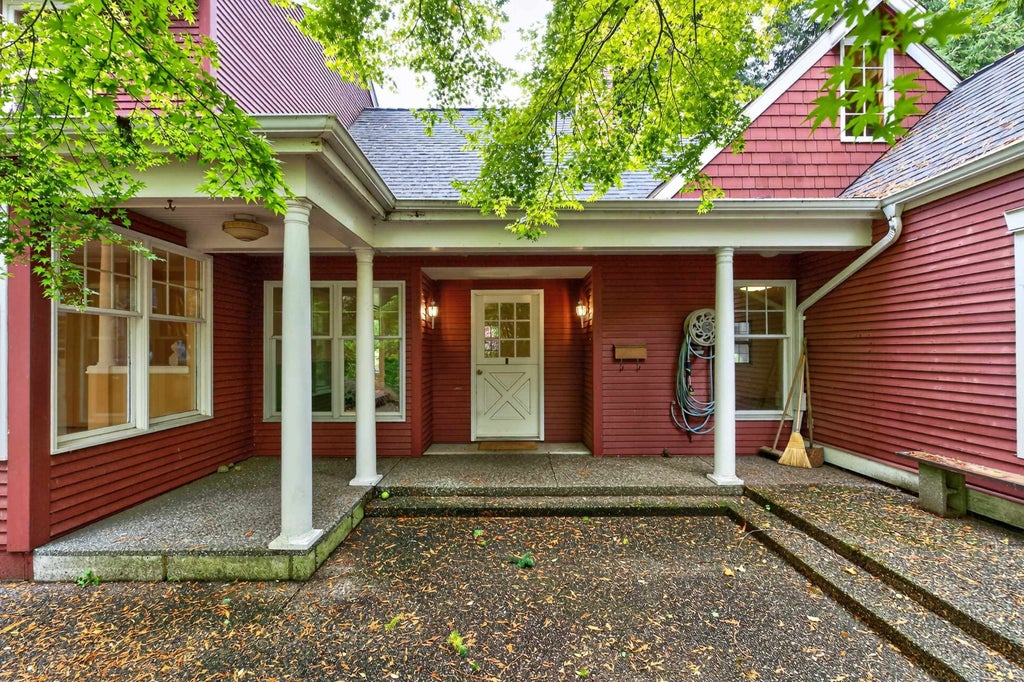 Photo of 2555 128 Street, Surrey, BC V4A 3W4 (MLS # R3172070)