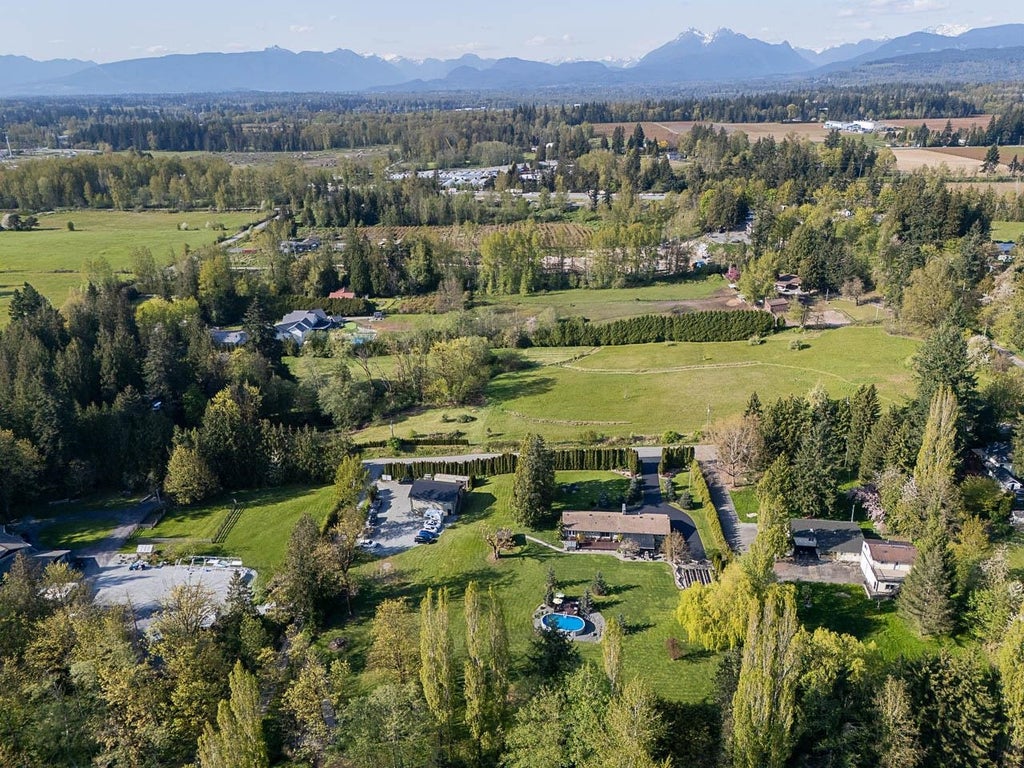 Photo of 23742 68 Avenue, Langley, BC V2Y 2H7 (MLS # R3167351)