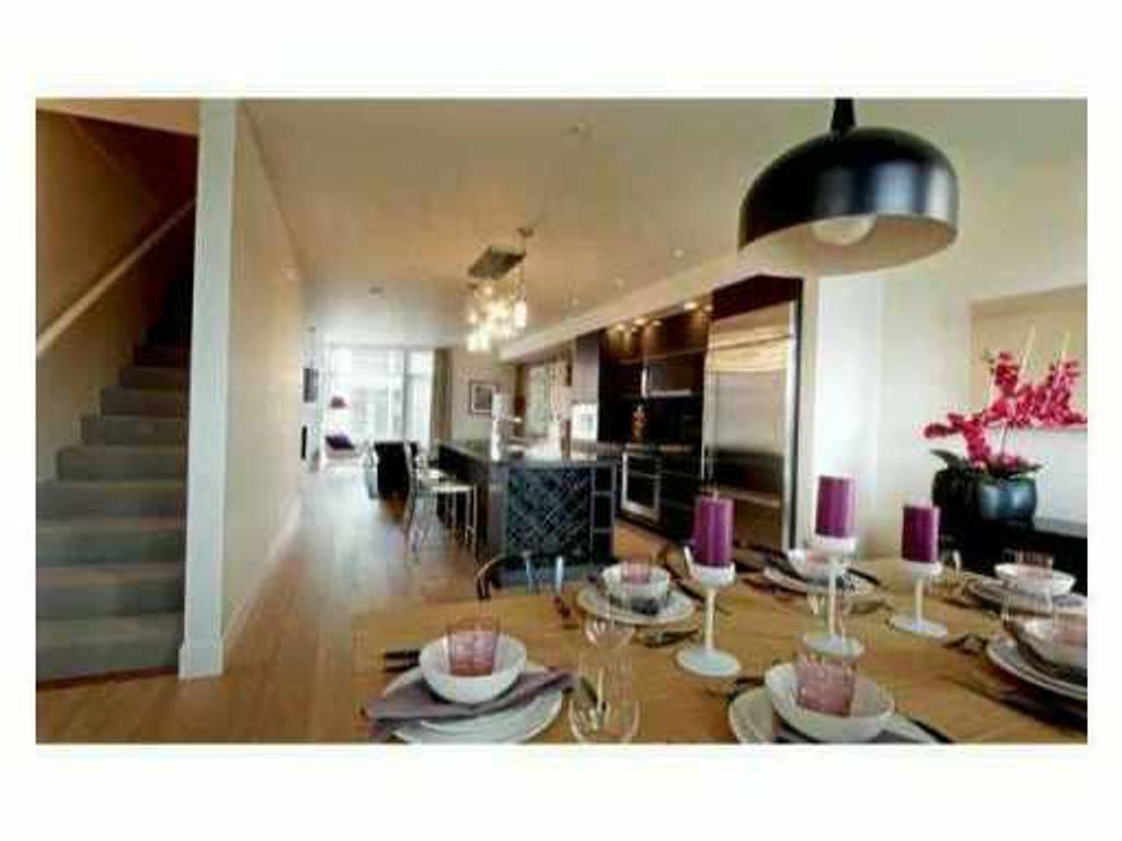 listing image 1102441188854952114