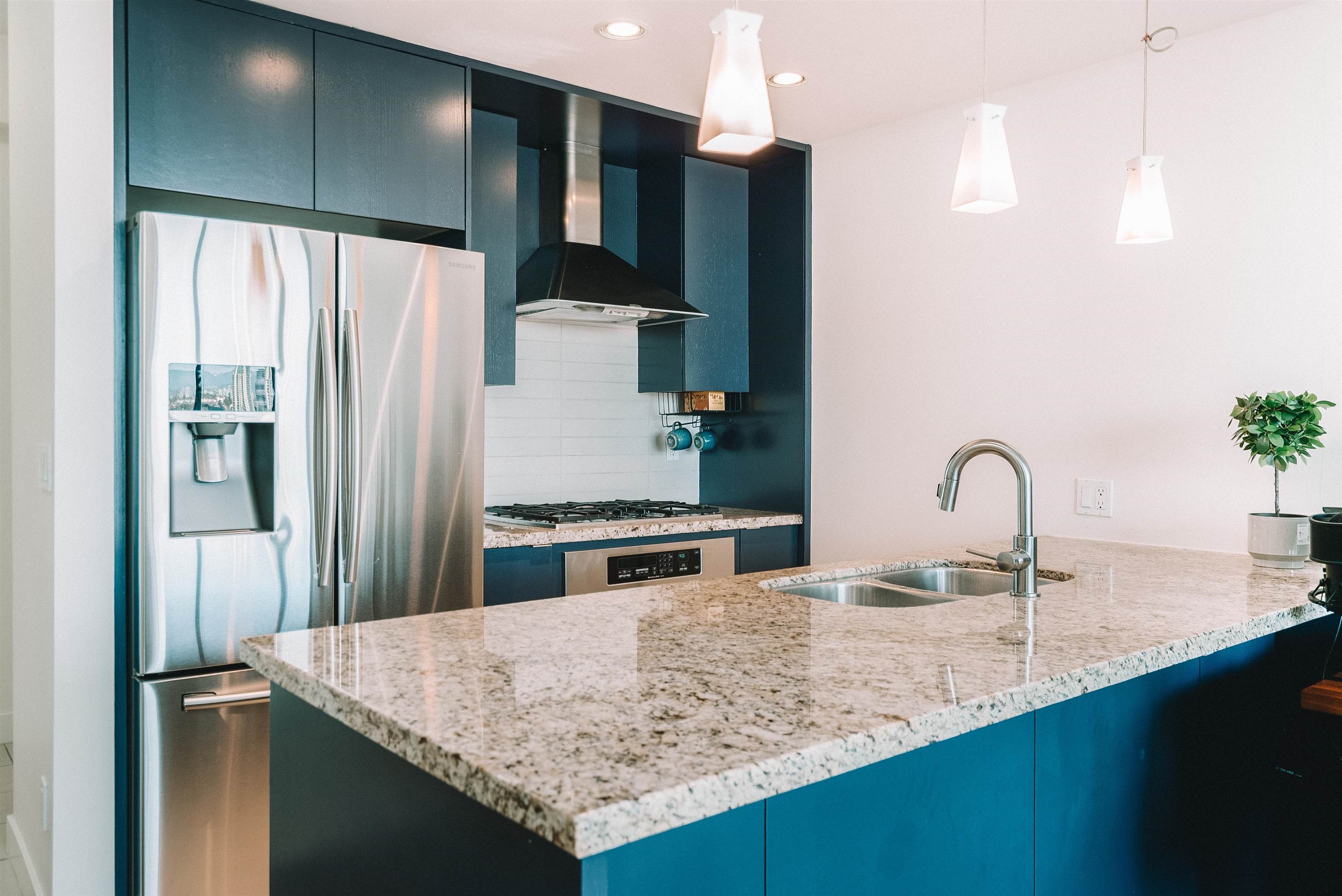 7088 18th Avenue 2905