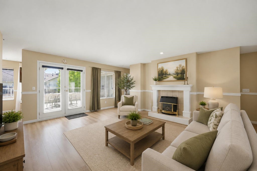 Photo of 13725 72a Avenue #209, Surrey, BC V3W 0S4 (MLS # R3132291)