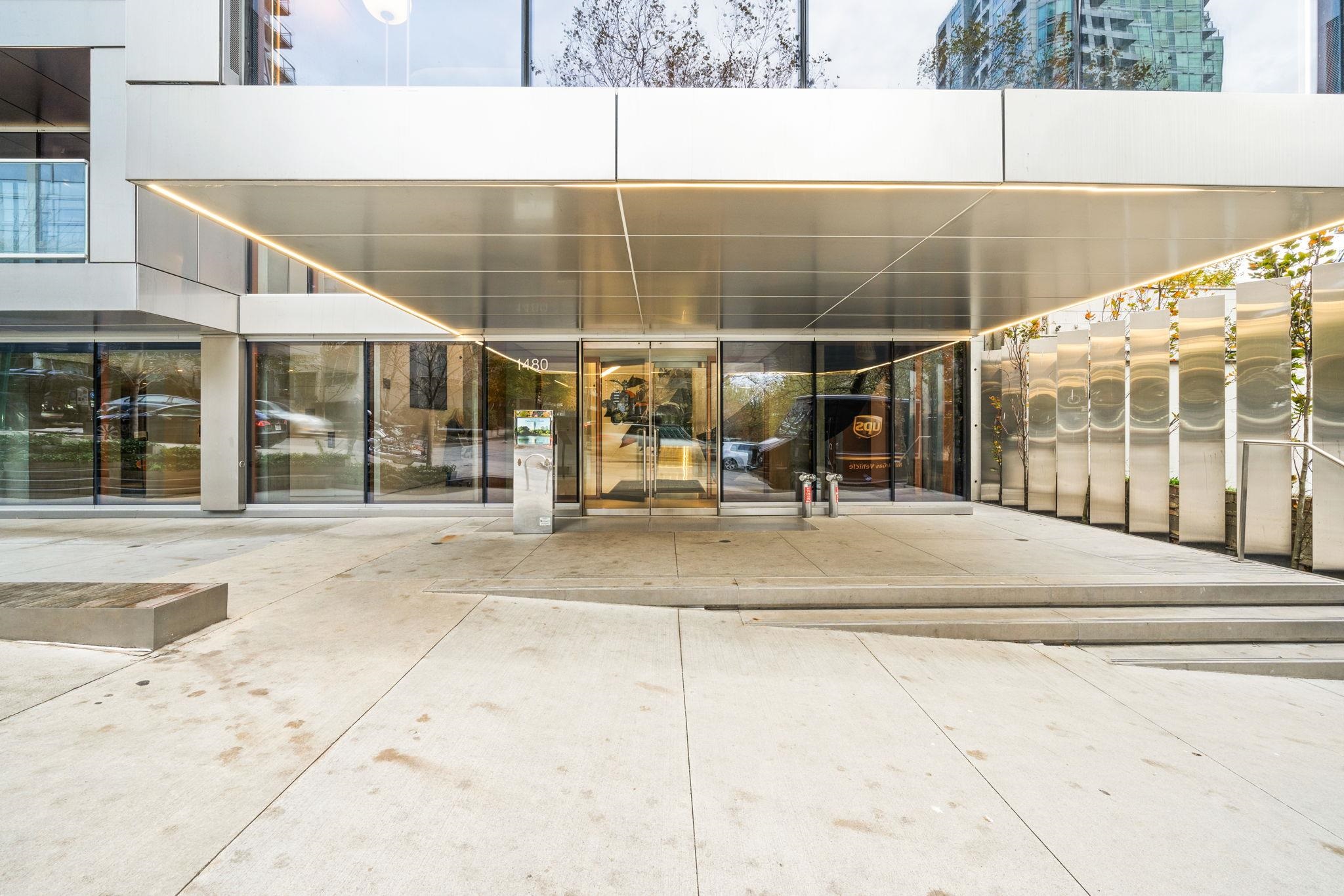 1480 Howe Street 306