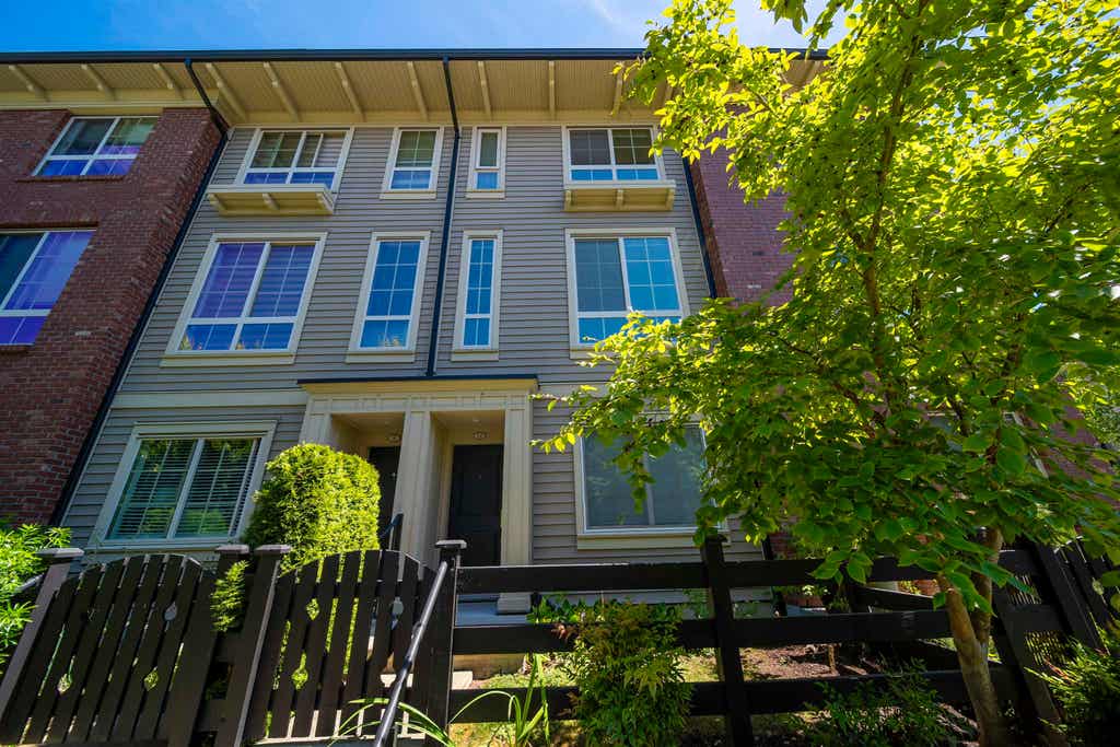Photo of 16260 23a Avenue #10, Surrey, BC V3Z 0P7 (MLS # R3153474)