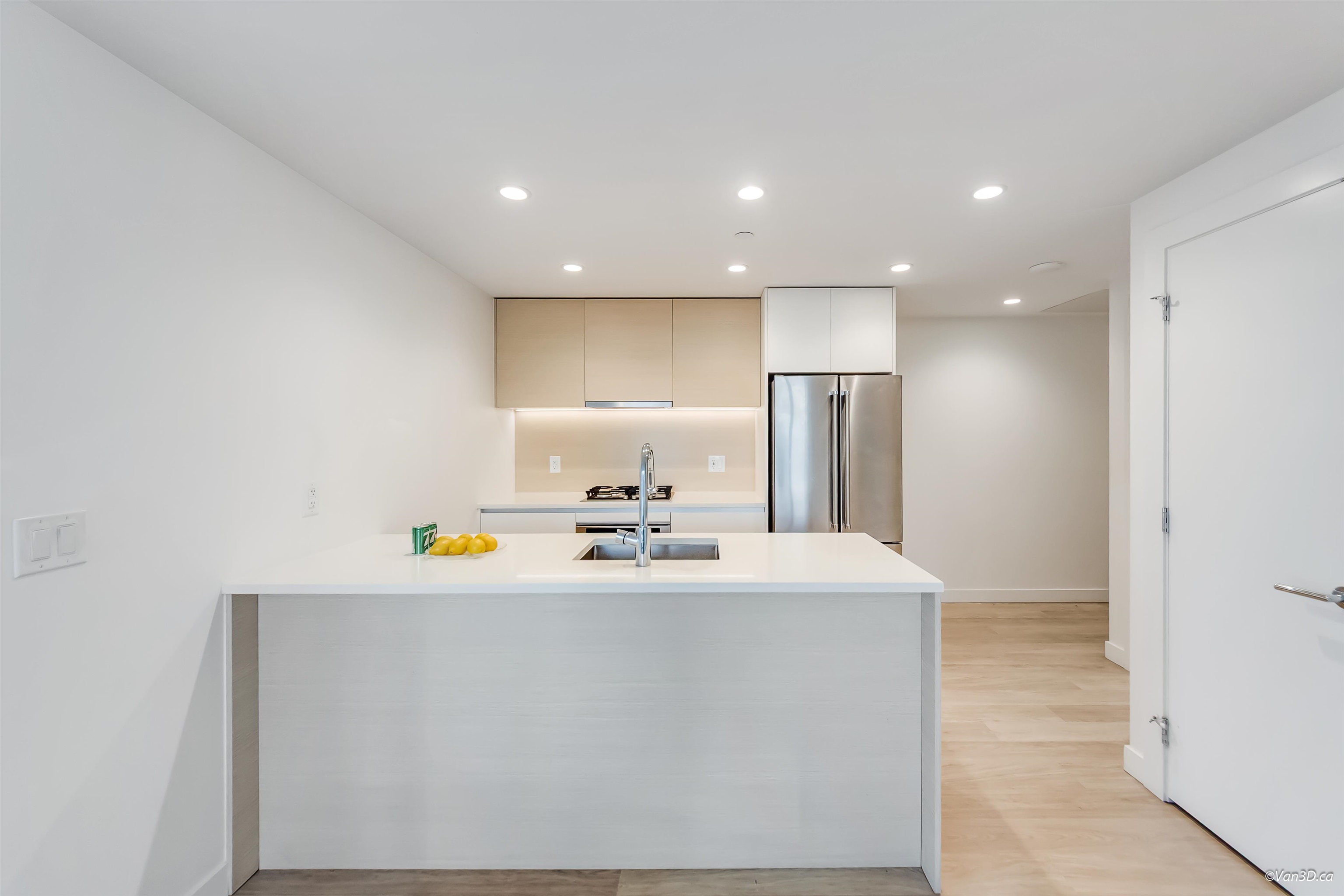 657 Whiting Way 2309