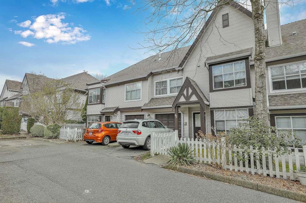 Photo of 12099 237 Street #82, Maple Ridge, BC V4R 2C3 (MLS # R3141171)