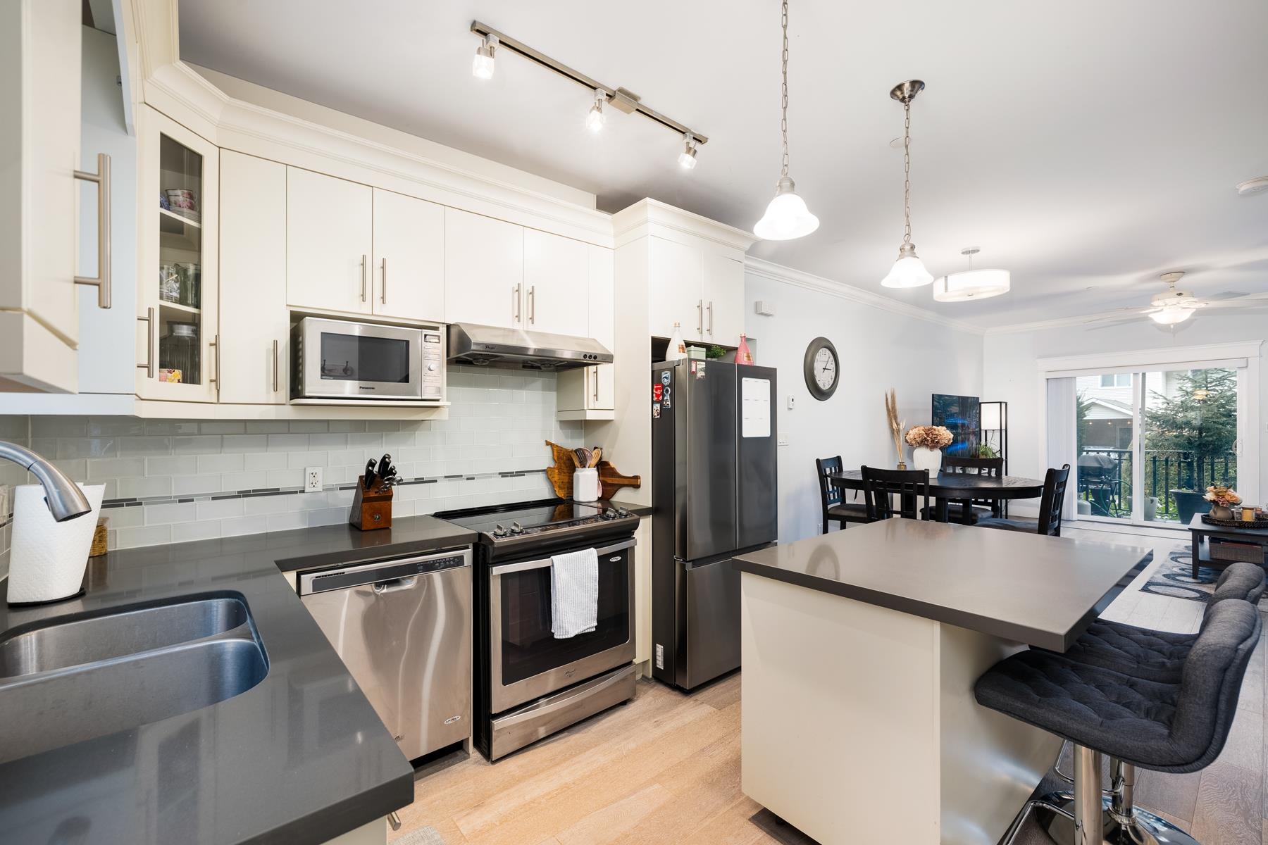 3488 Sefton Street 105