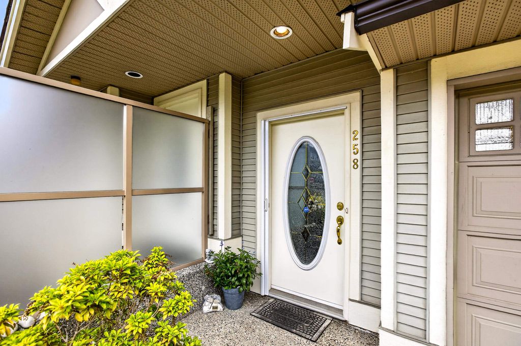 Photo of 20391 96 Avenue #258, Langley, BC V1M 2L2 (MLS # R3125114)