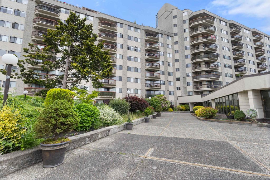 Photo of Abbotsford, BC (MLS # R3129784)
