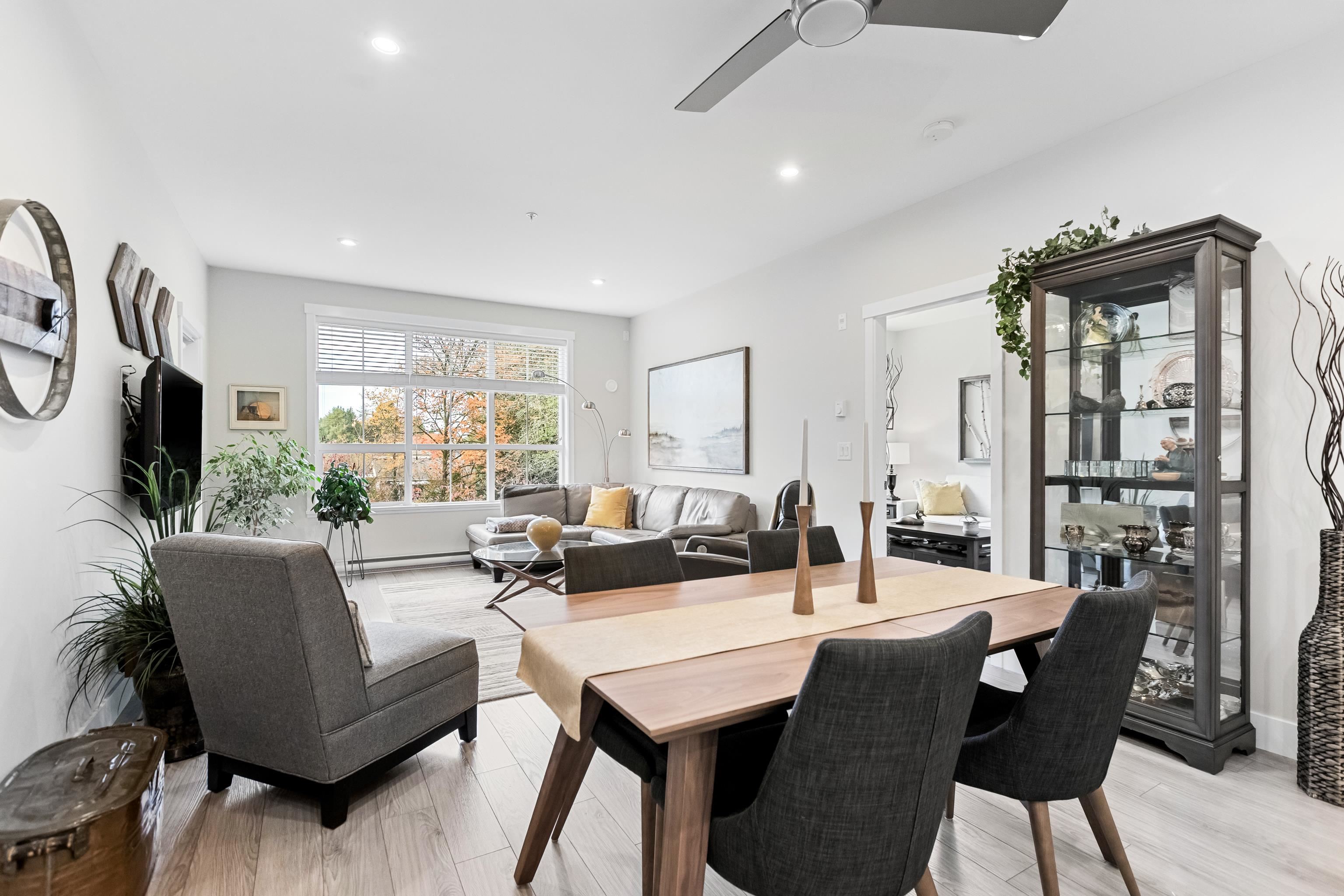 12367 224 Street 206