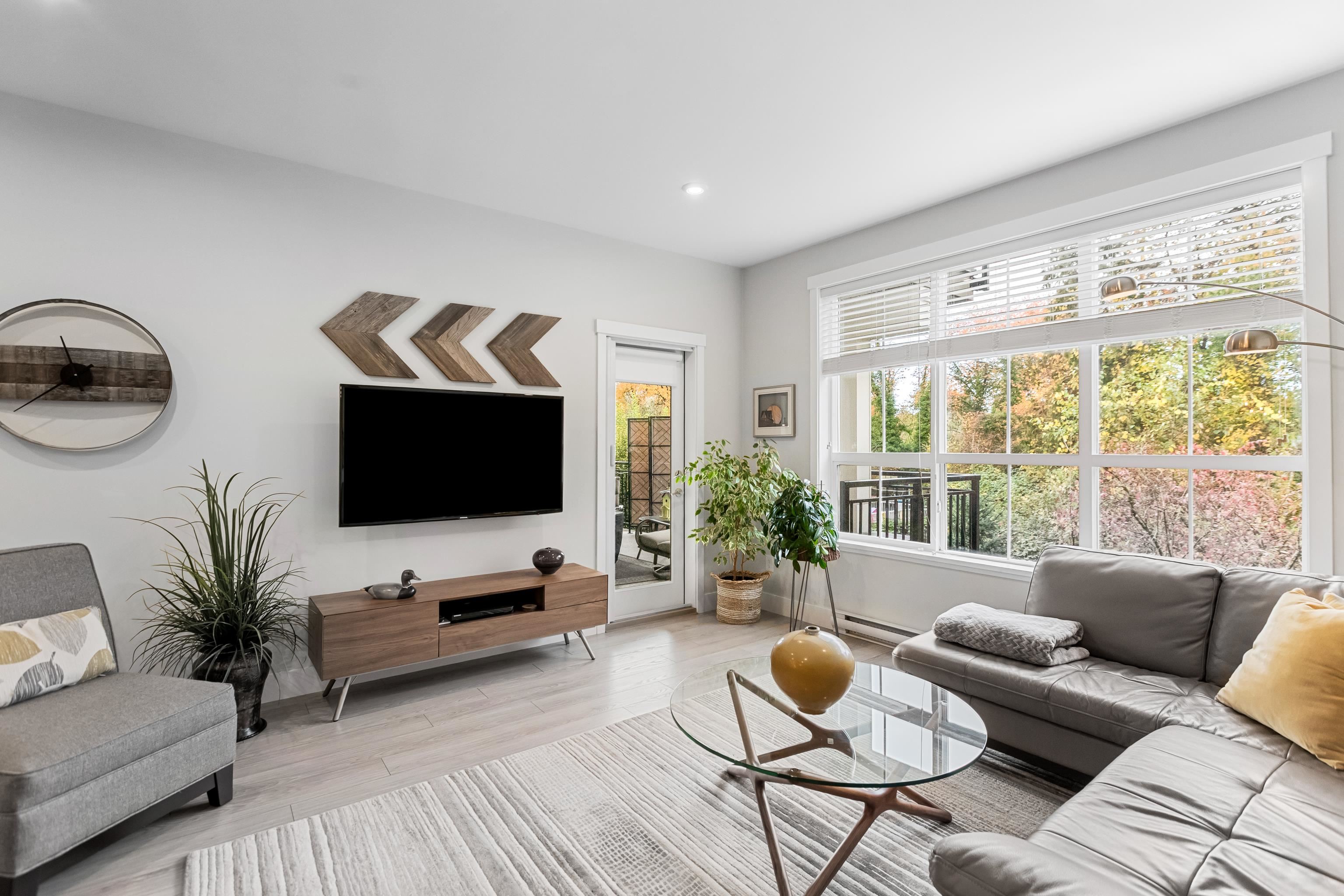 12367 224 Street 206