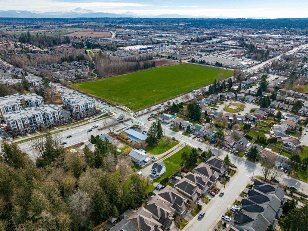 Photo of 19957 68 Avenue, Langley, BC V2Y 2W5 (MLS # R3161310)