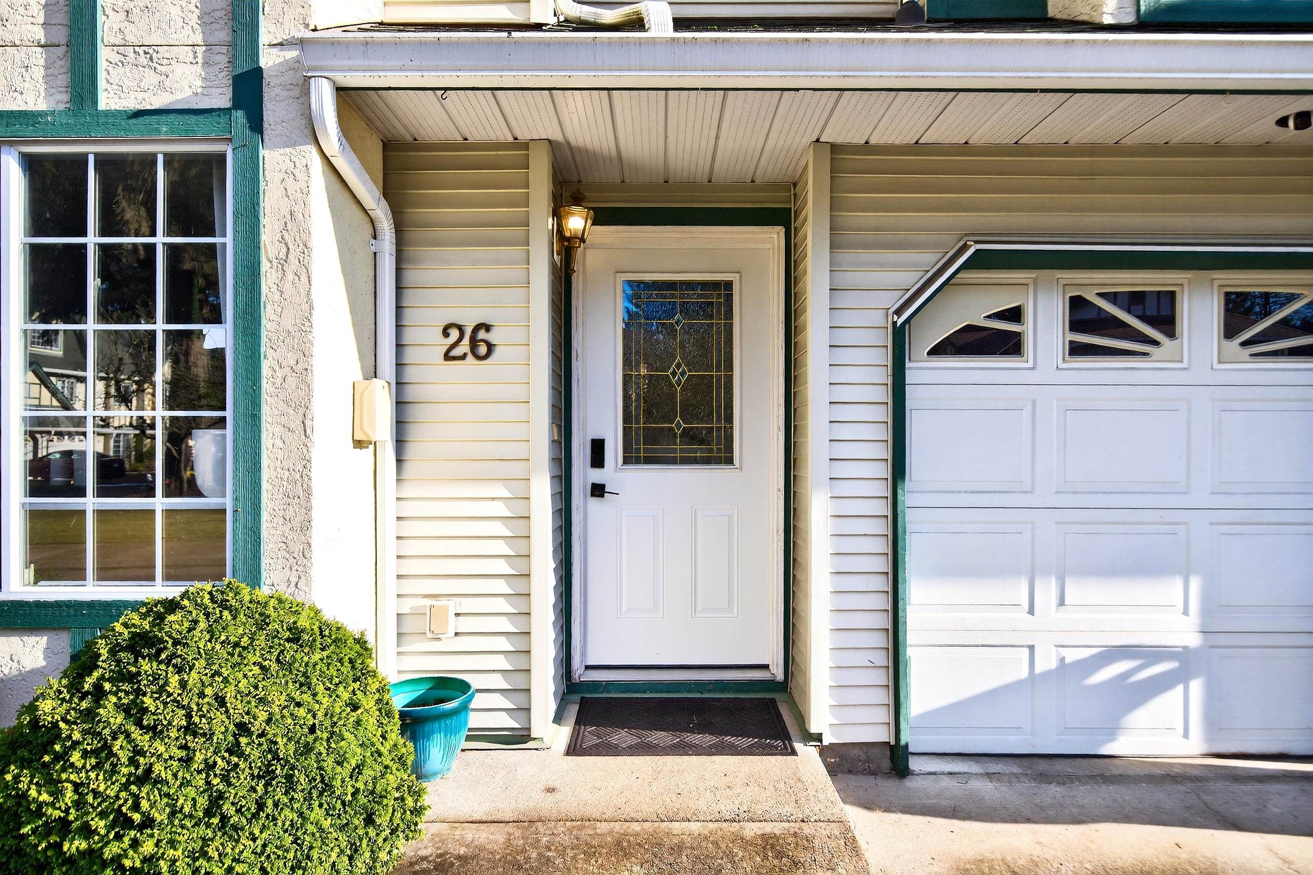 21409 Dewdney Trunk Road 26