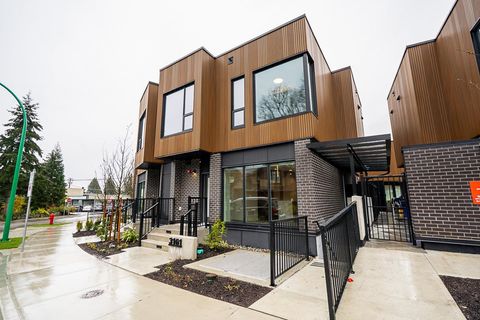 3161 Canfield Crescent North Vancouver BC V7R 2V9