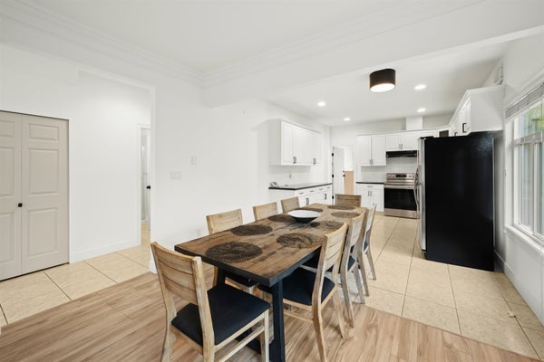 4086 Dominion St, Burnaby, BC 5