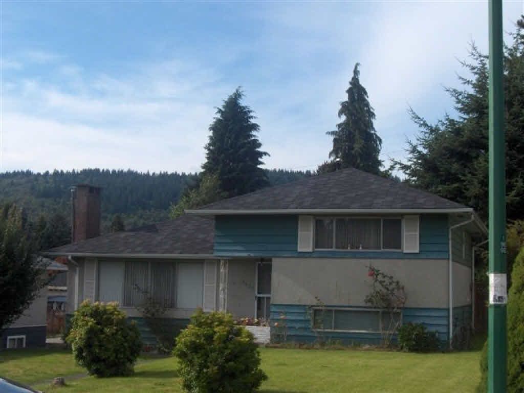 listing image 1105468502468664388