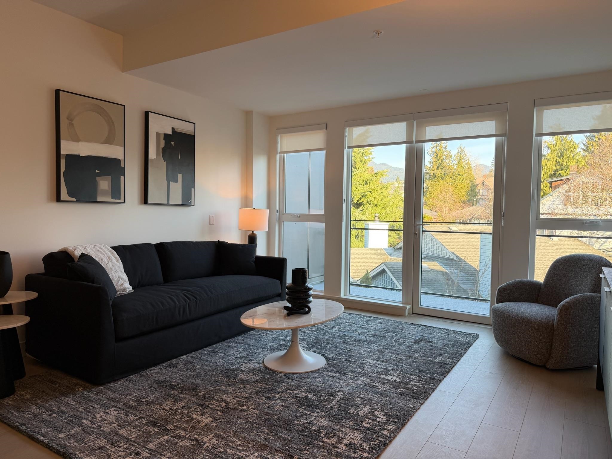 422 E 3rd Street 419