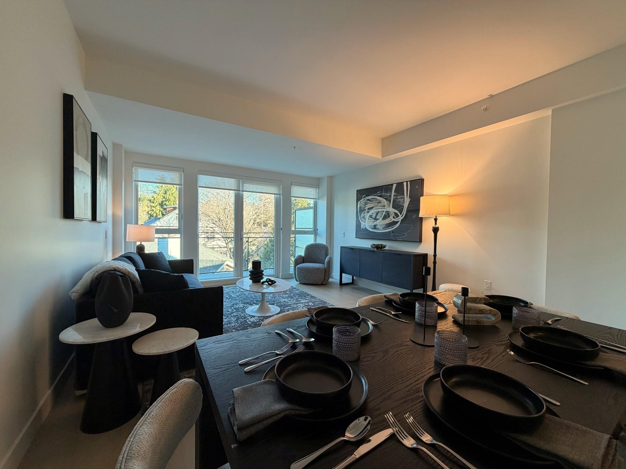 422 E 3rd Street 419