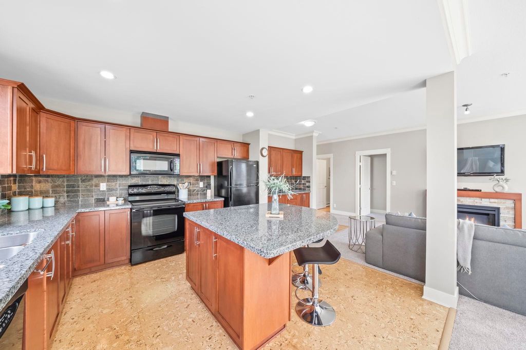 Photo of 5430 201 Street #308, Langley, BC V3A 0A2 (MLS # R3140724)