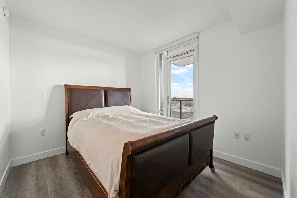 listing image 1107298337351261360