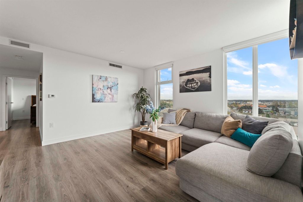 listing image 1107109877514831457