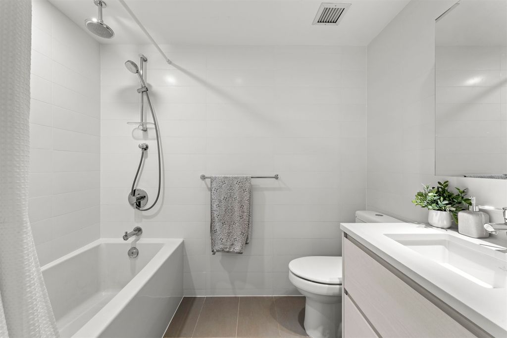 listing image 1108690280556334543