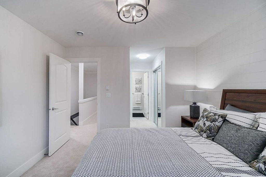 listing image 1108648550221353677