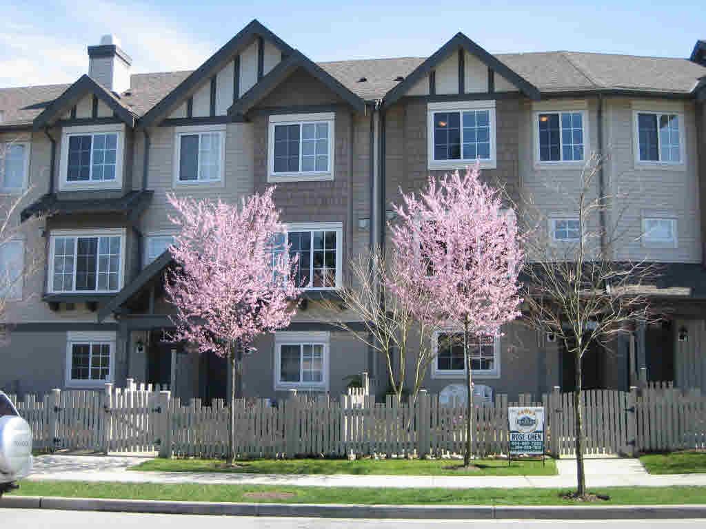listing image 1102624453356144586