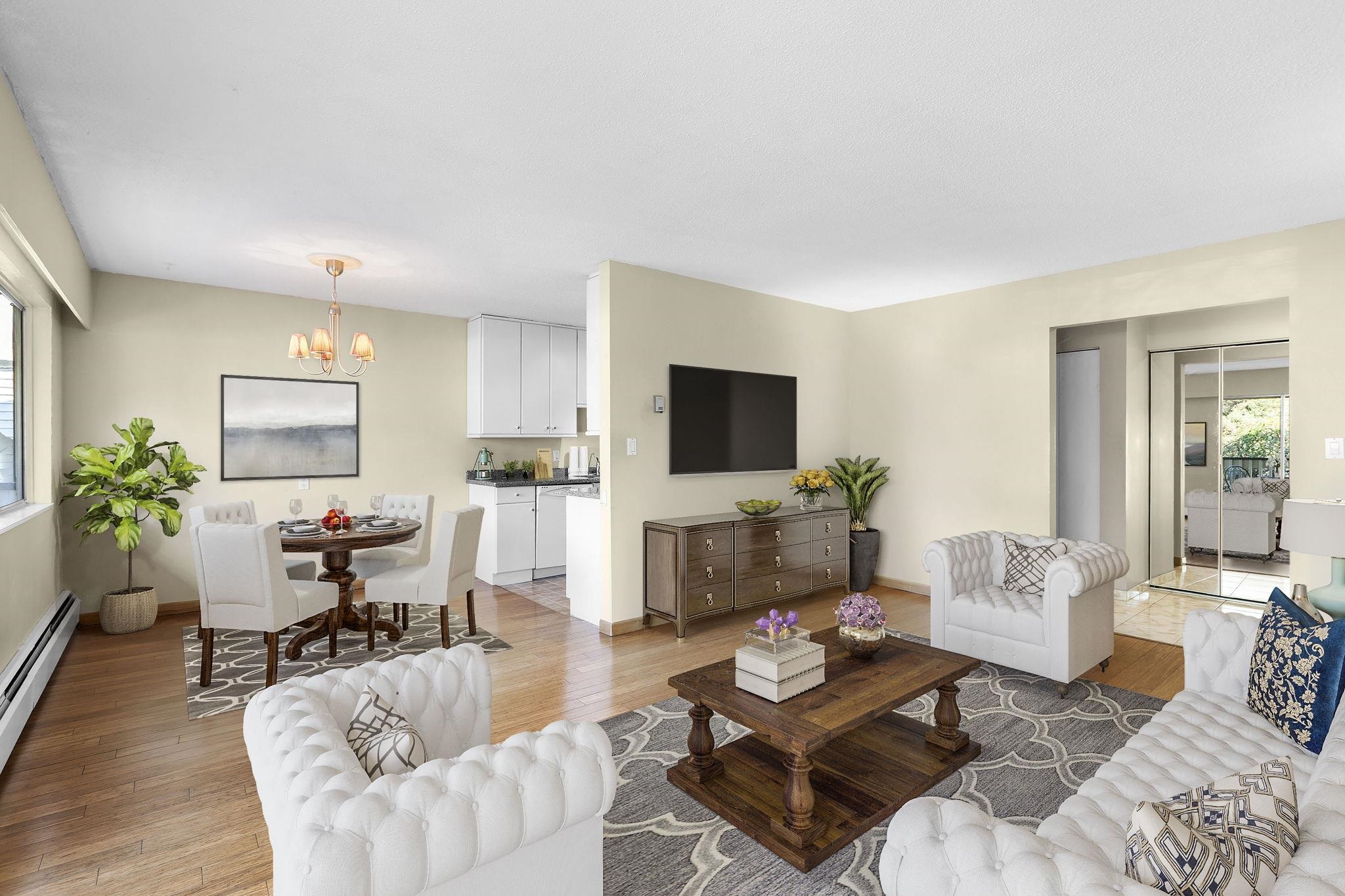 912 Premier Street 54