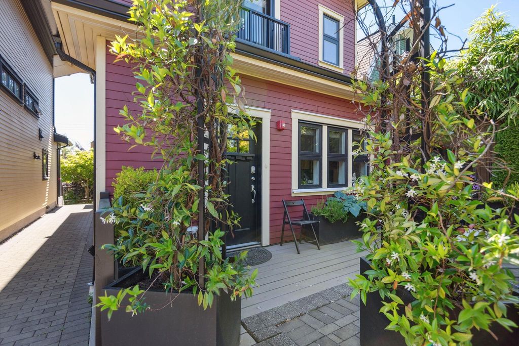 listing image 1101497854523089977