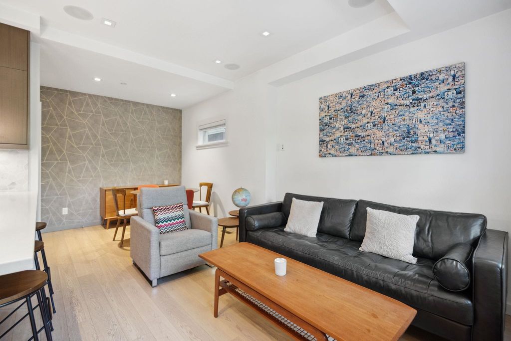 listing image 1103969658826262725