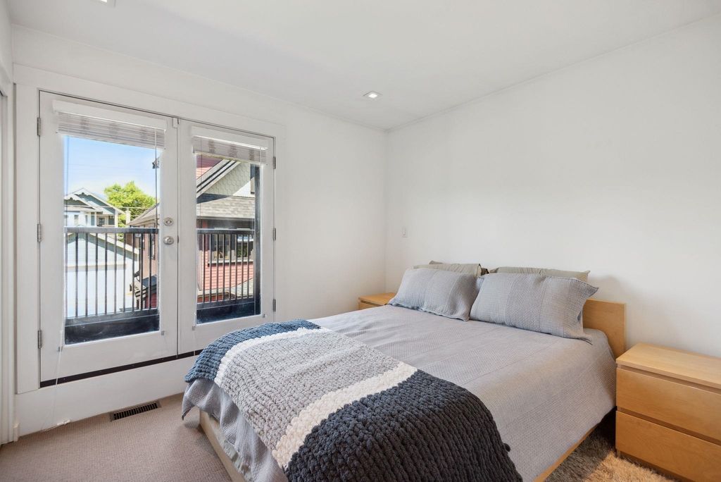 listing image 1107570692186363099