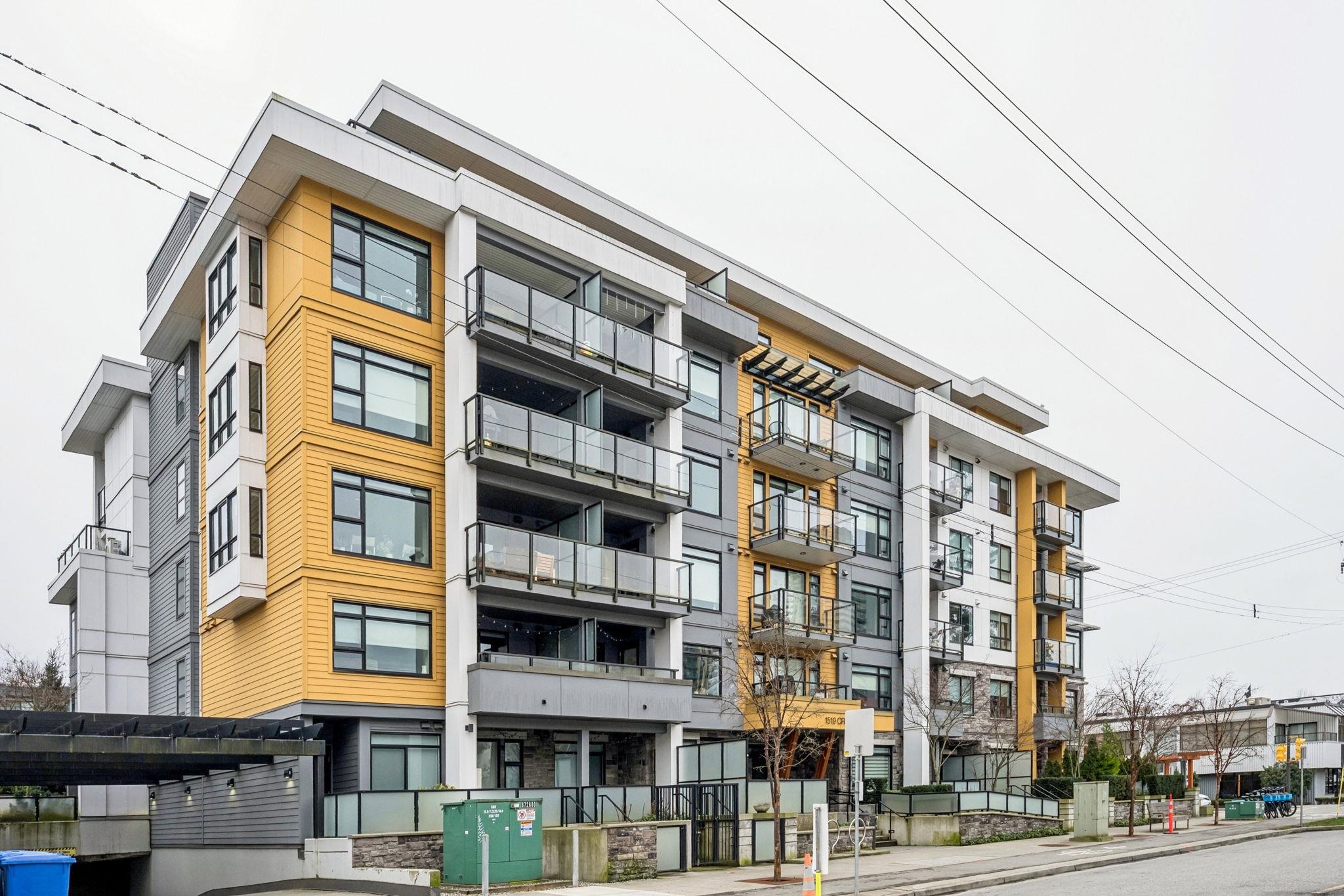 1519 Crown Street 201