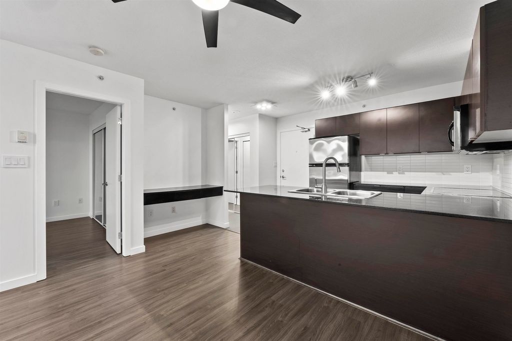 listing image 1106806501270154748