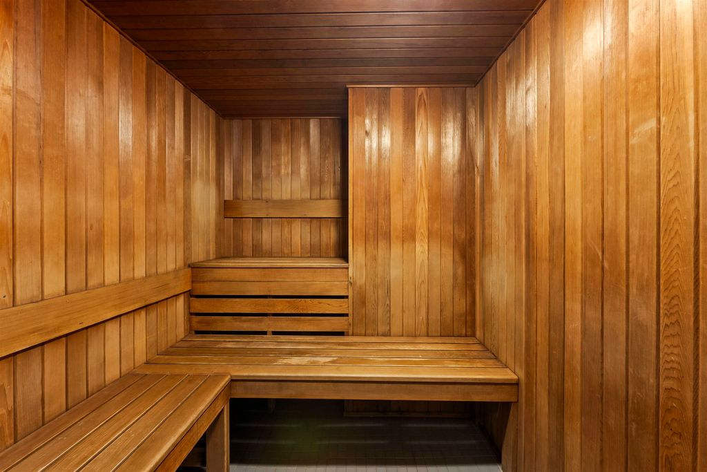 listing image 1105511783187150743