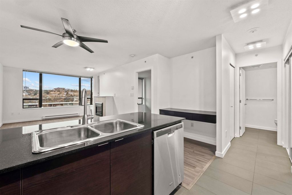 listing image 1100426339270766970