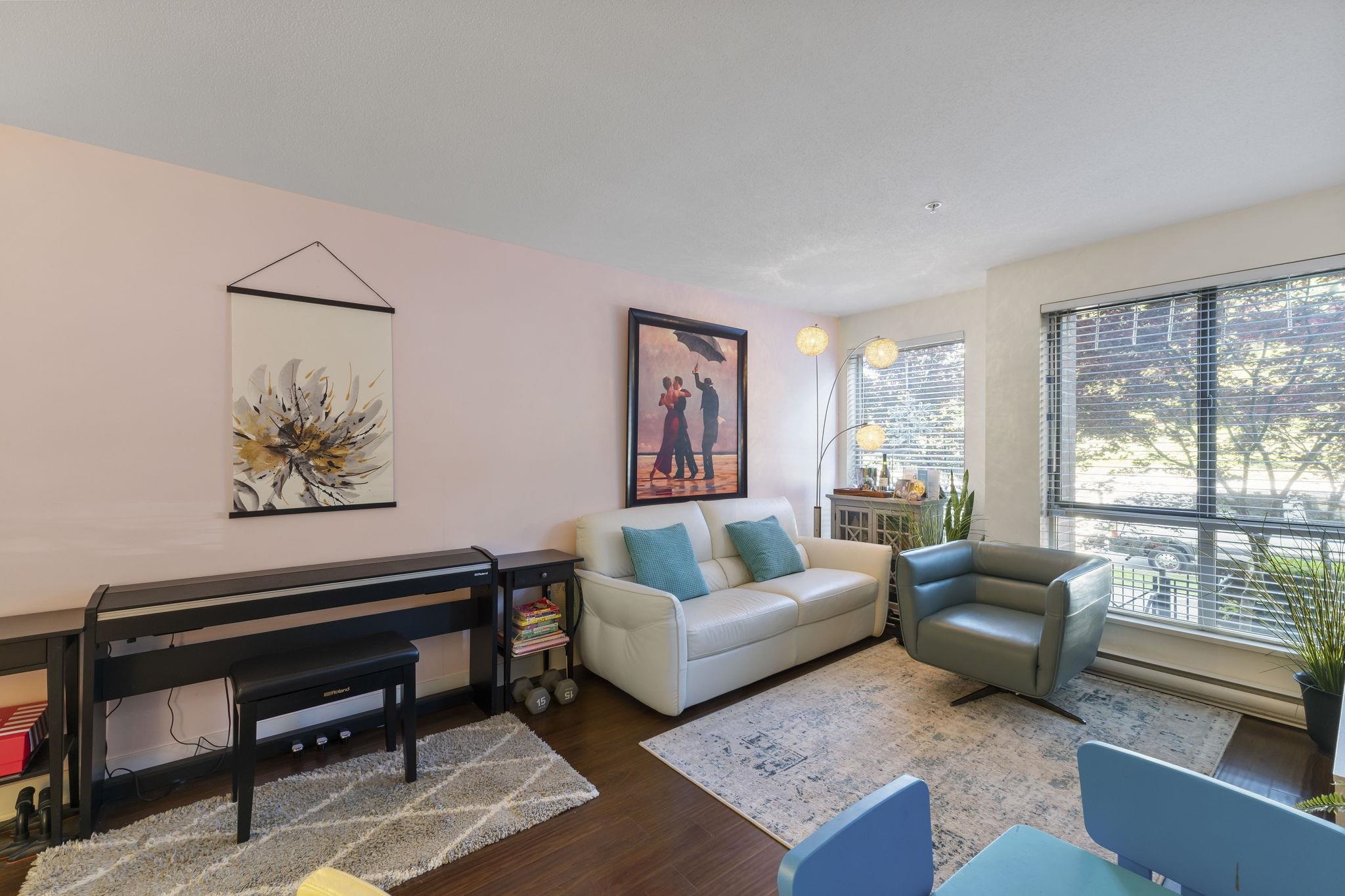 500 Royal Avenue 211