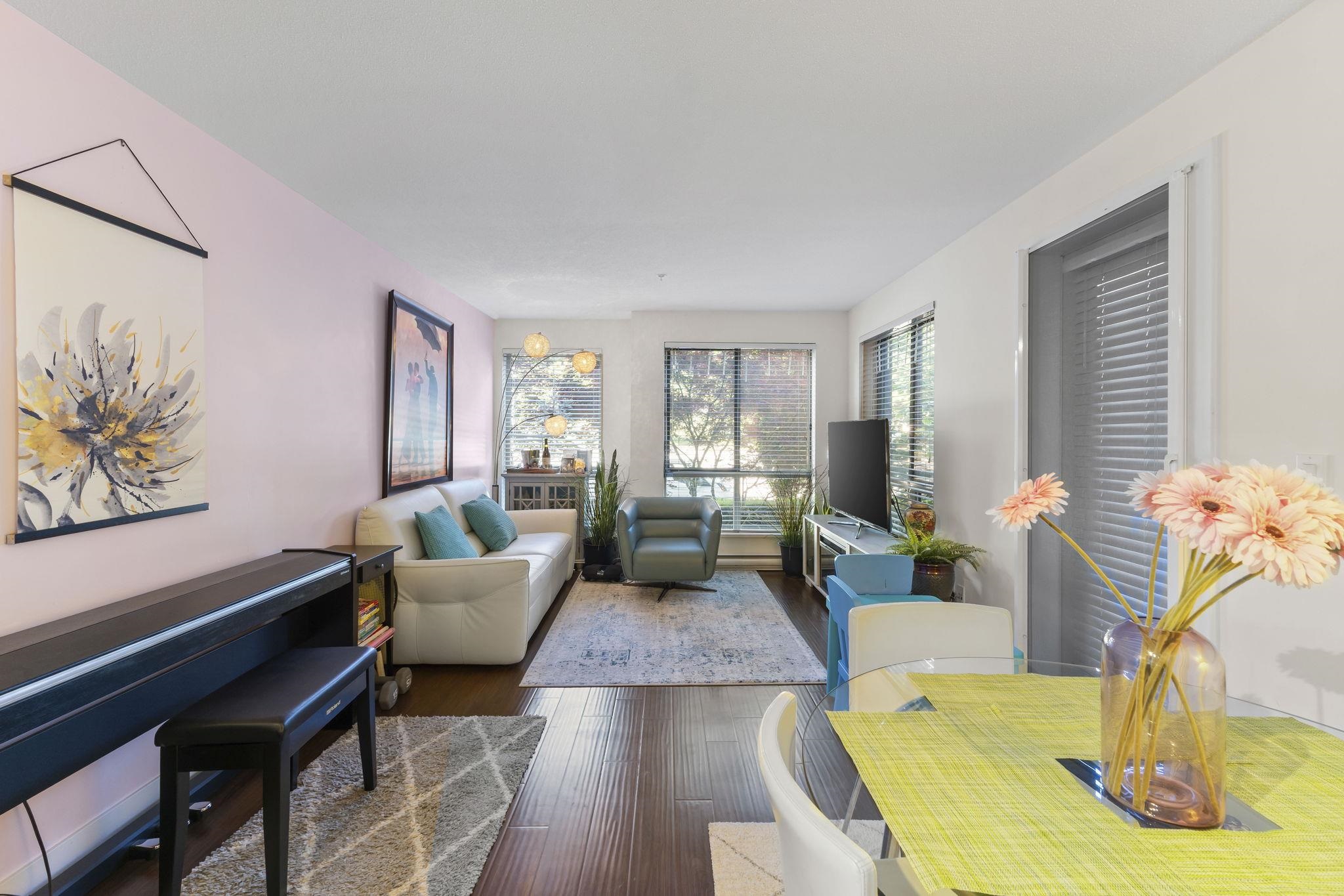 500 Royal Avenue 211