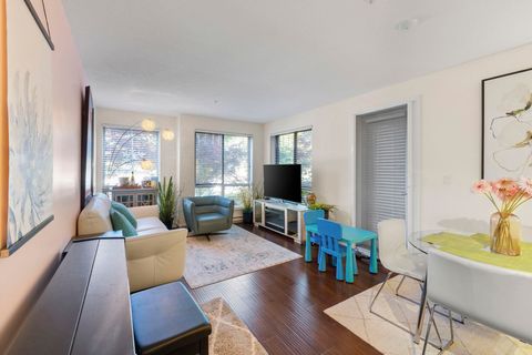 500 Royal Avenue 211 New Westminster BC V3L 0G5