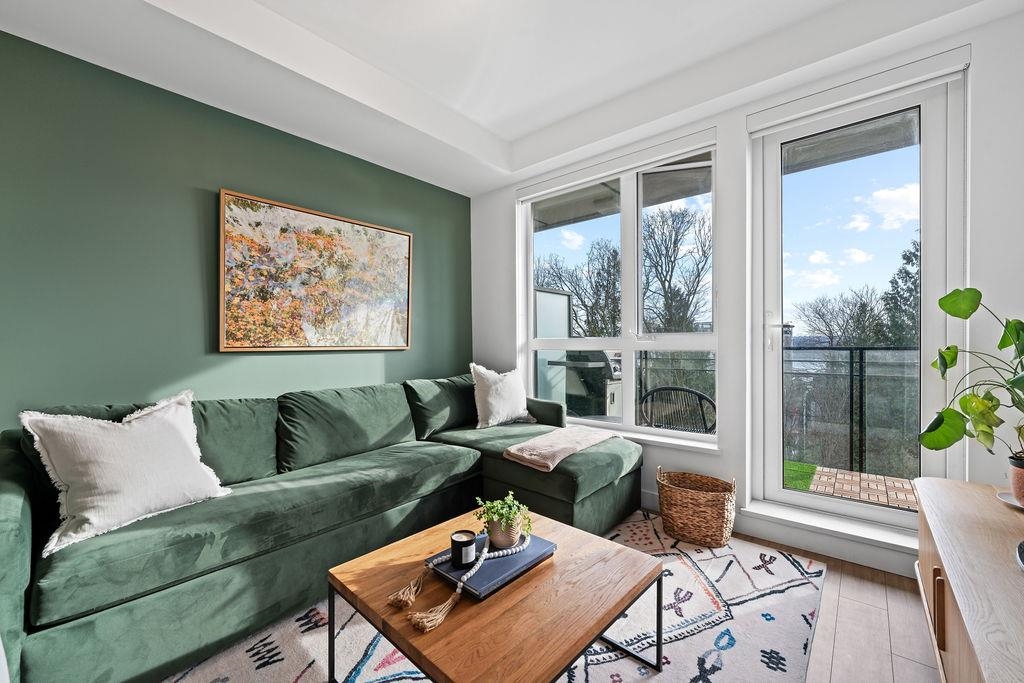 747 E 3rd Street 309