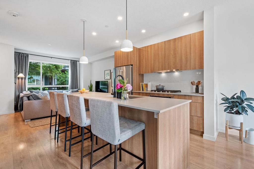 listing image 1106499040646564683