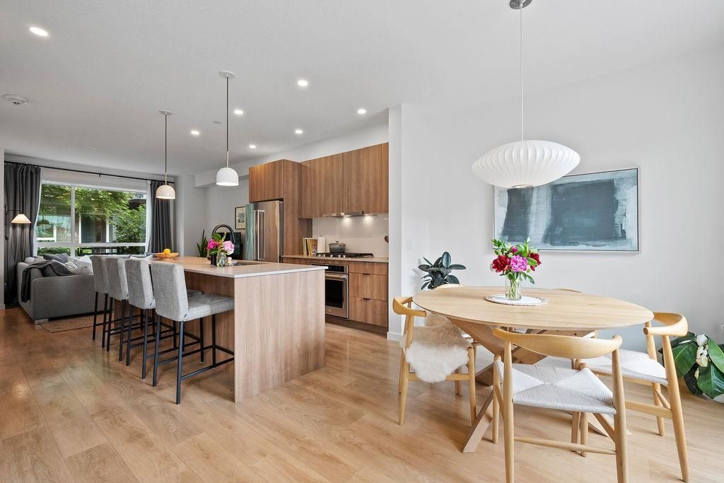 listing image 1108130624091779071